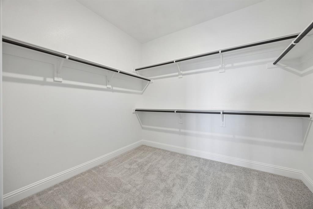 725 Windward Court Property Photo 28