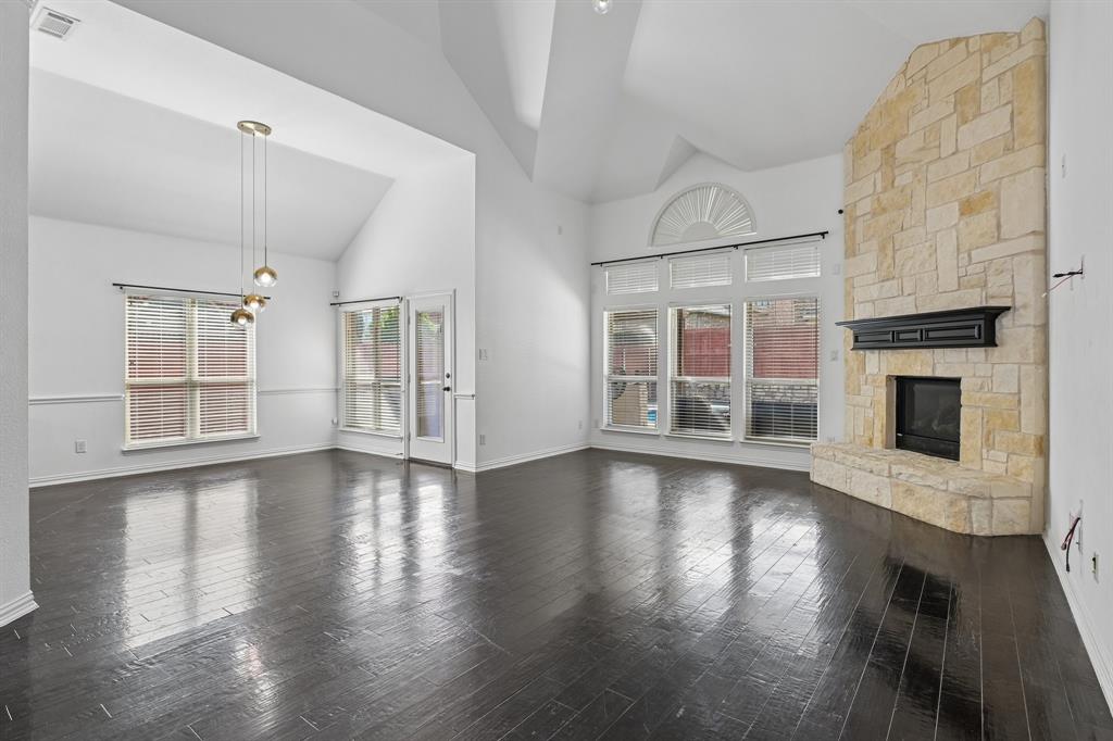 720 Yarrow Street Property Photo 4