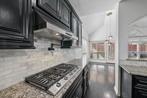 720 Yarrow Street Property Photo 9