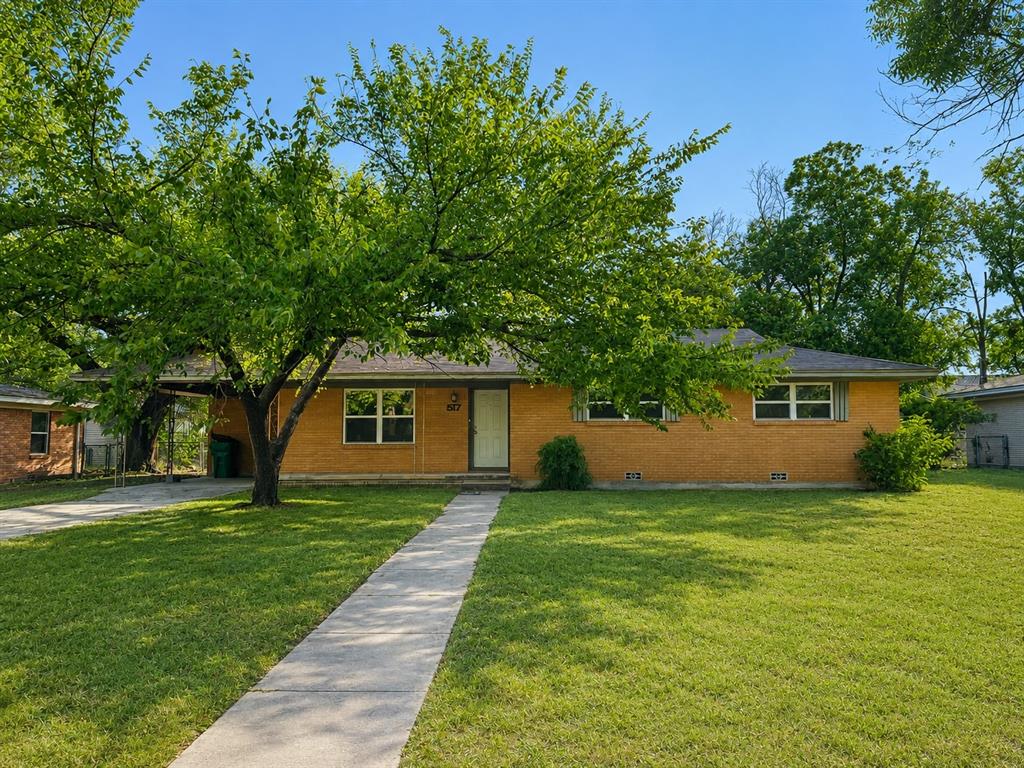 517 N LYDIA Property Photo 1