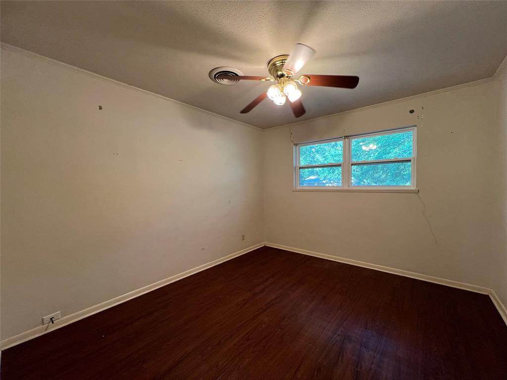 517 N Lydia Property Photo 11