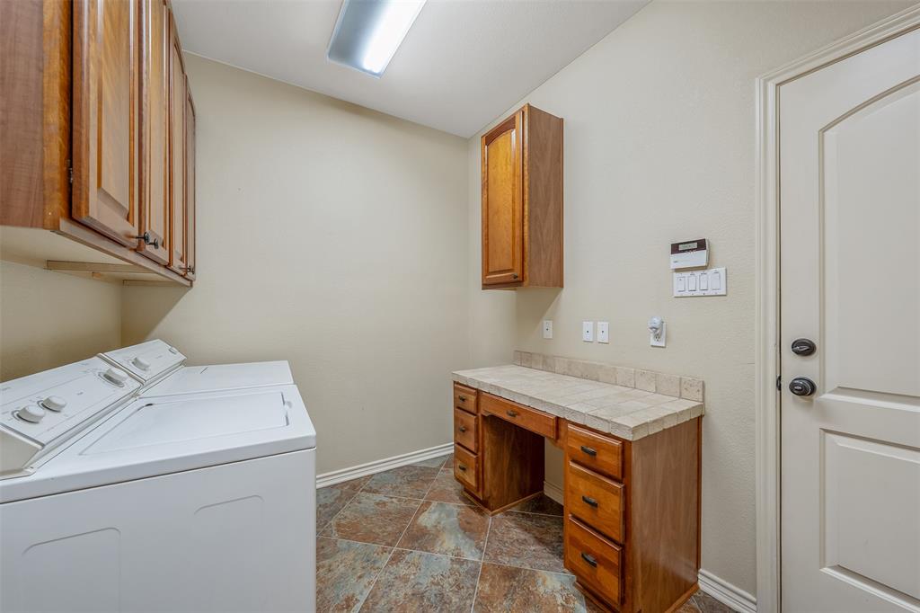 6526 Ashmore Property Photo 34
