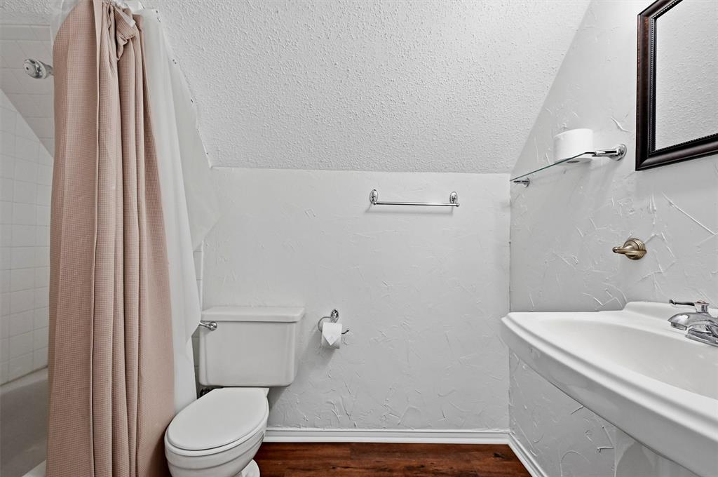 103 Pontiac Drive Property Photo 22