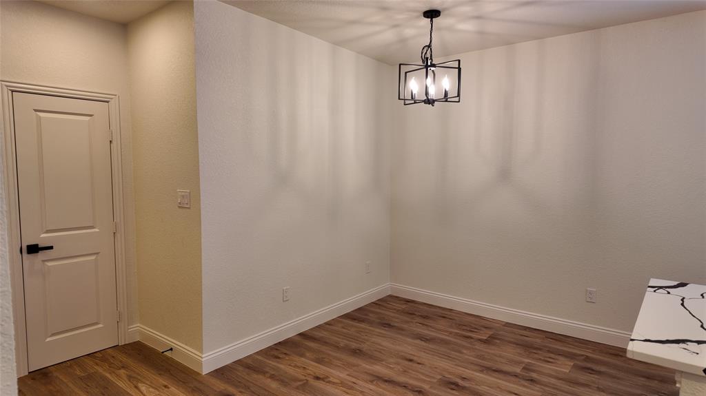 5407 Terry Street Property Photo 5
