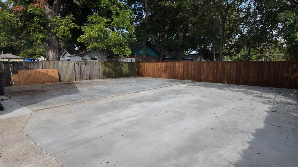 5407 Terry Street Property Photo 22