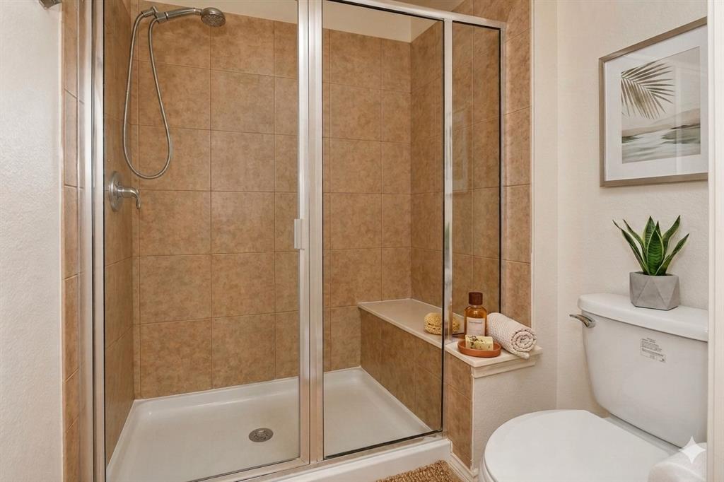 2219 Glacier Park Lane Property Photo 13