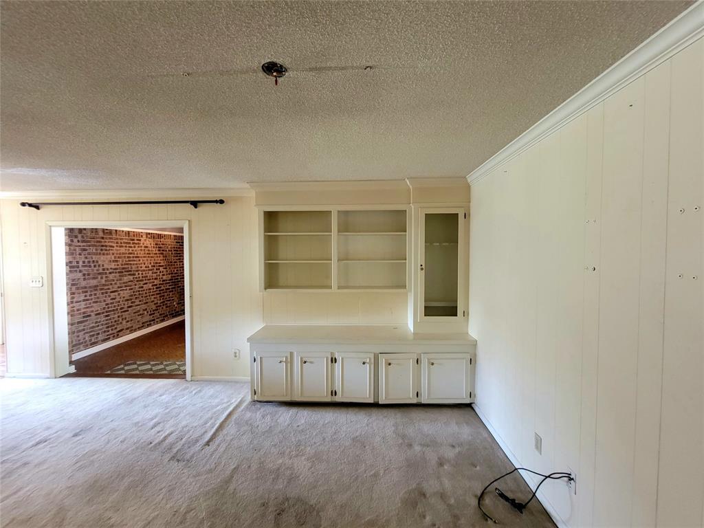 303 Merrill Property Photo 2