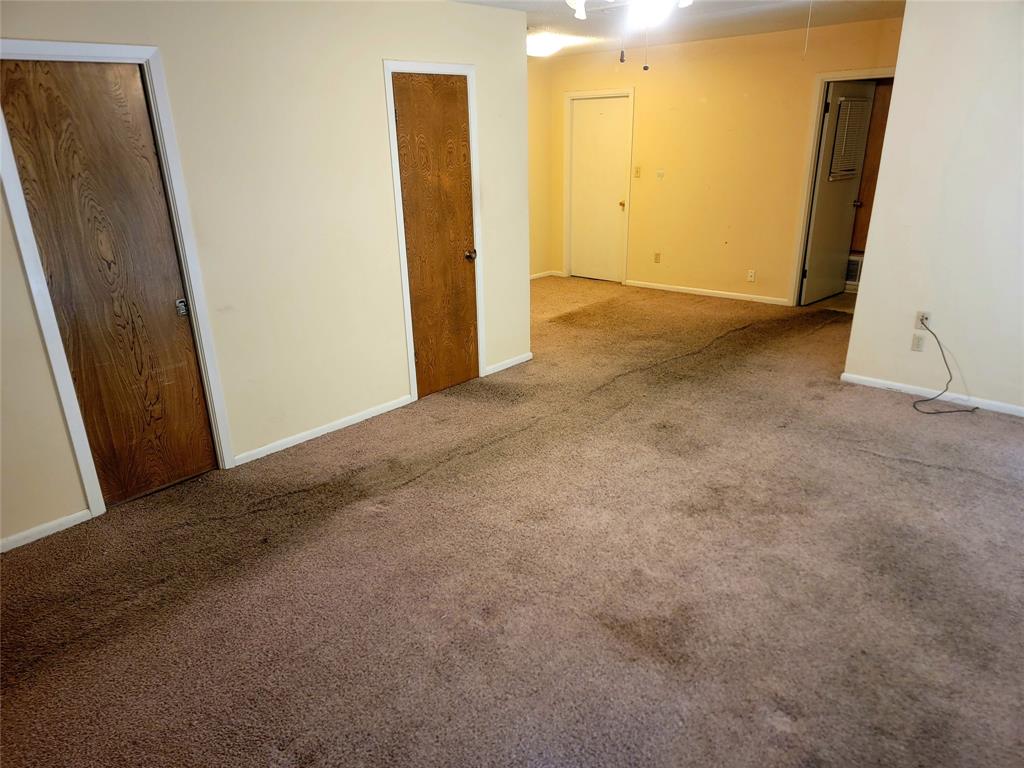 303 Merrill Property Photo 23