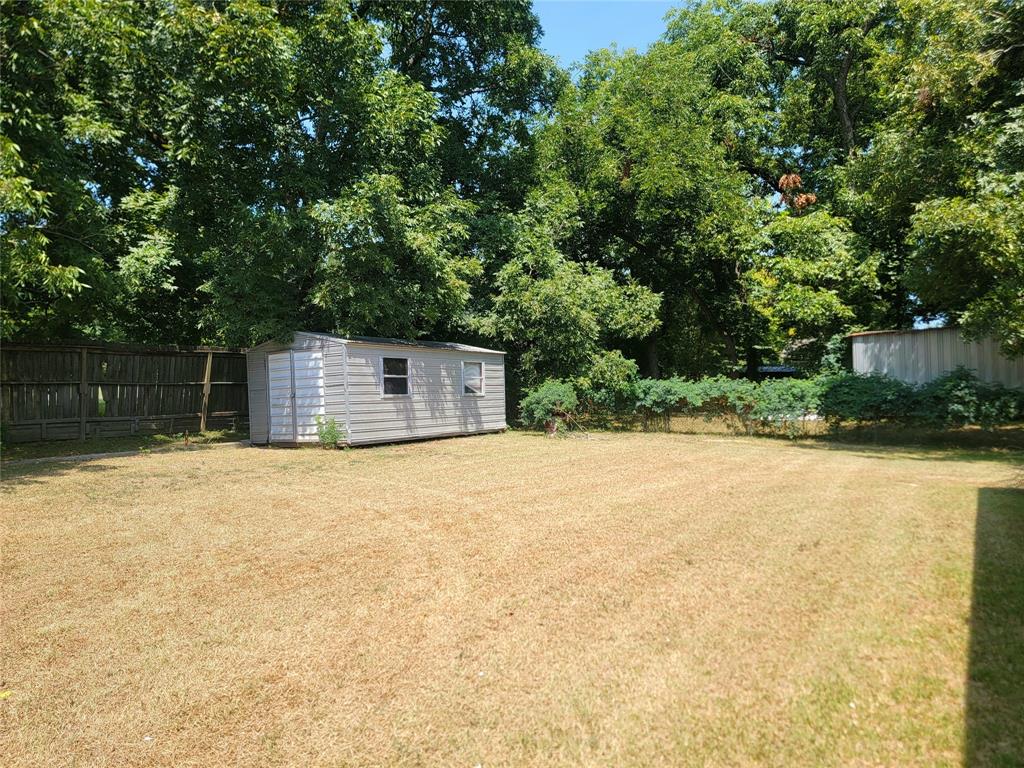 303 Merrill Property Photo 28