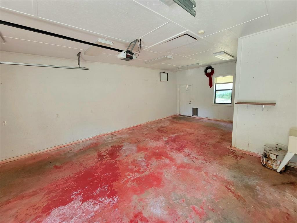 303 Merrill Property Photo 29