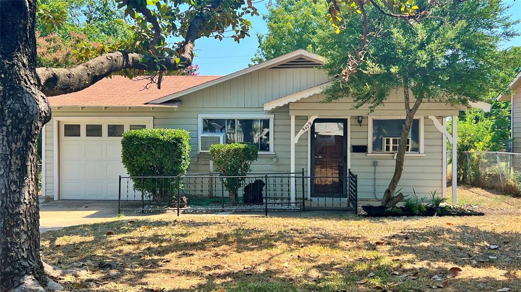 5429 Farnsworth Avenue Property Photo 1