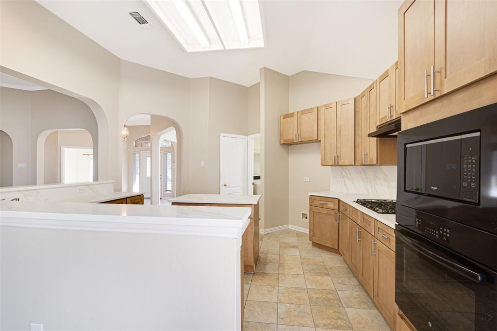 517 Quick Silver Drive Property Photo 11