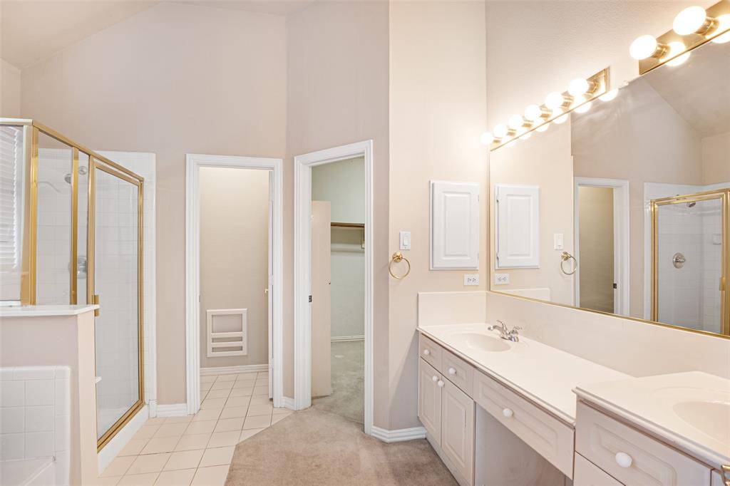 517 Quick Silver Drive Property Photo 14