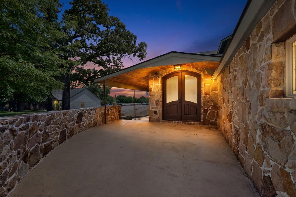 1880 Houston Road Property Photo 1