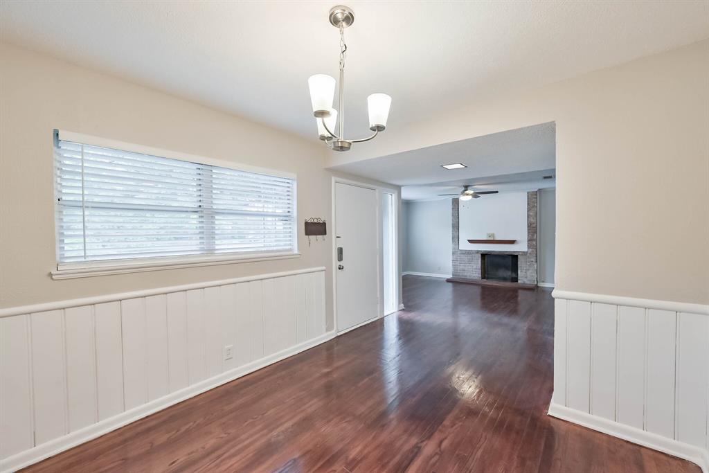 1122 W Park Row Drive Property Photo 7
