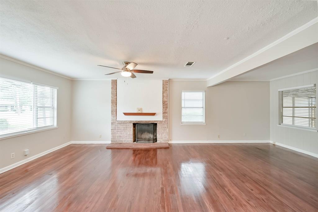 1122 W Park Row Drive Property Photo 11
