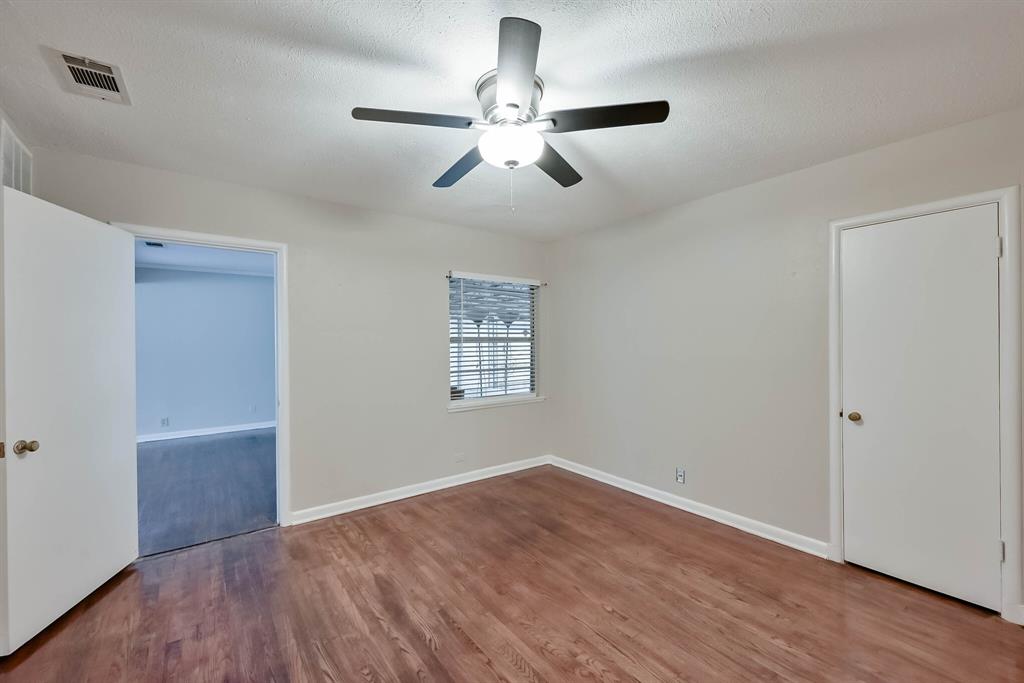 1122 W Park Row Drive Property Photo 27