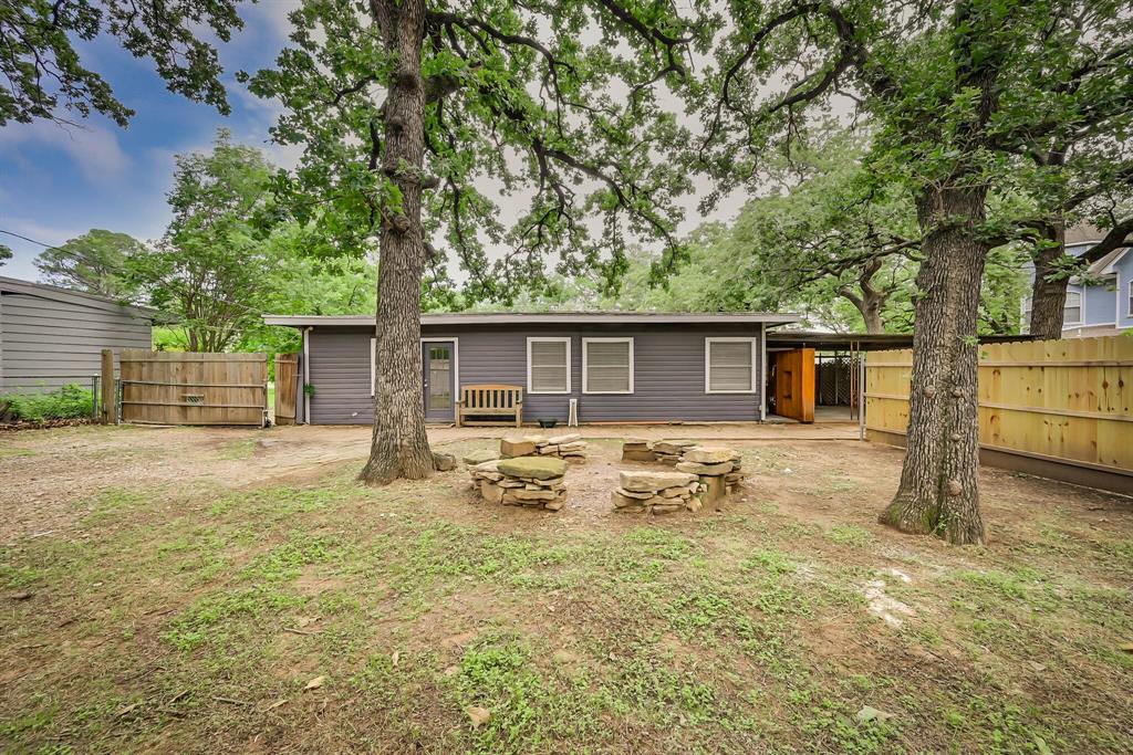 1122 W Park Row Drive Property Photo 34