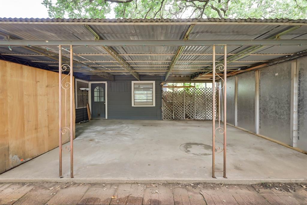 1122 W Park Row Drive Property Photo 38