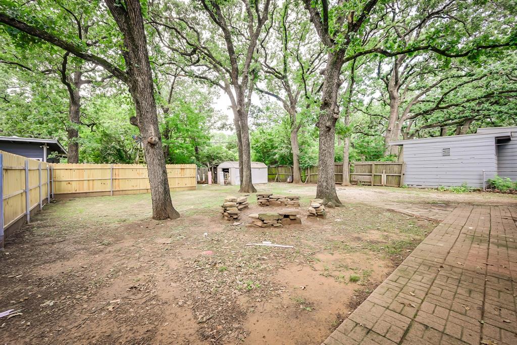 1122 W Park Row Drive Property Photo 39