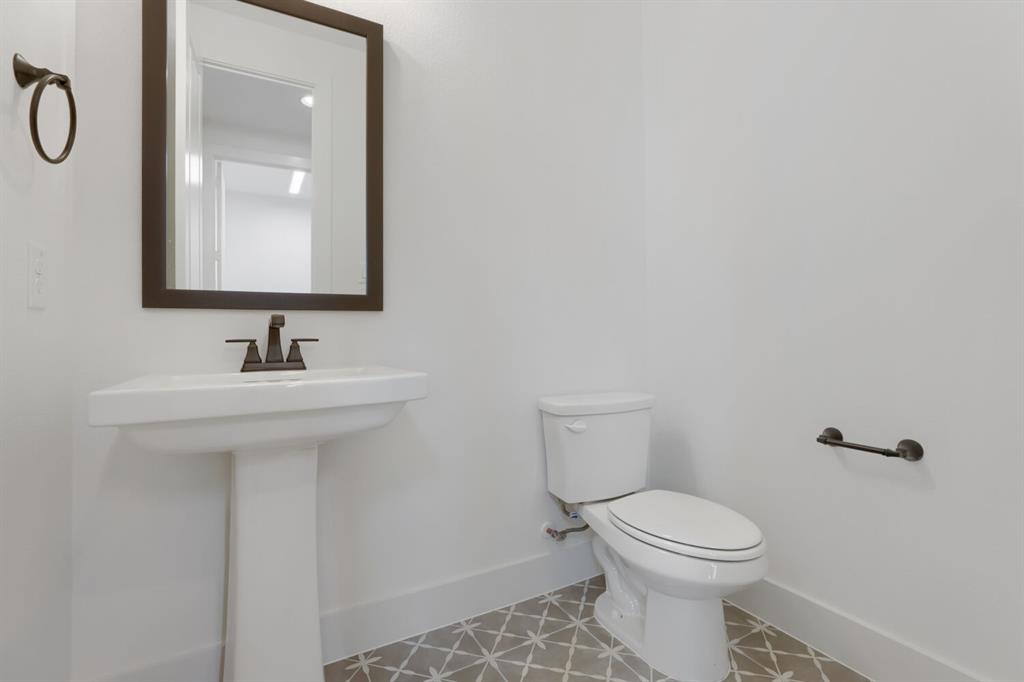 1608 Ramble Way Property Photo 12