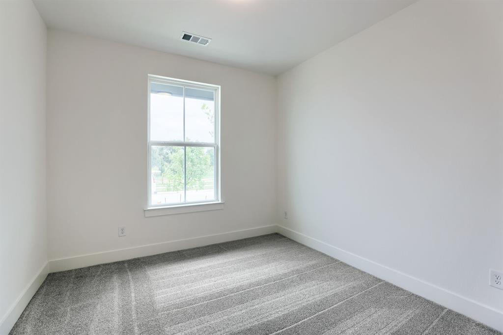 1608 Ramble Way Property Photo 17
