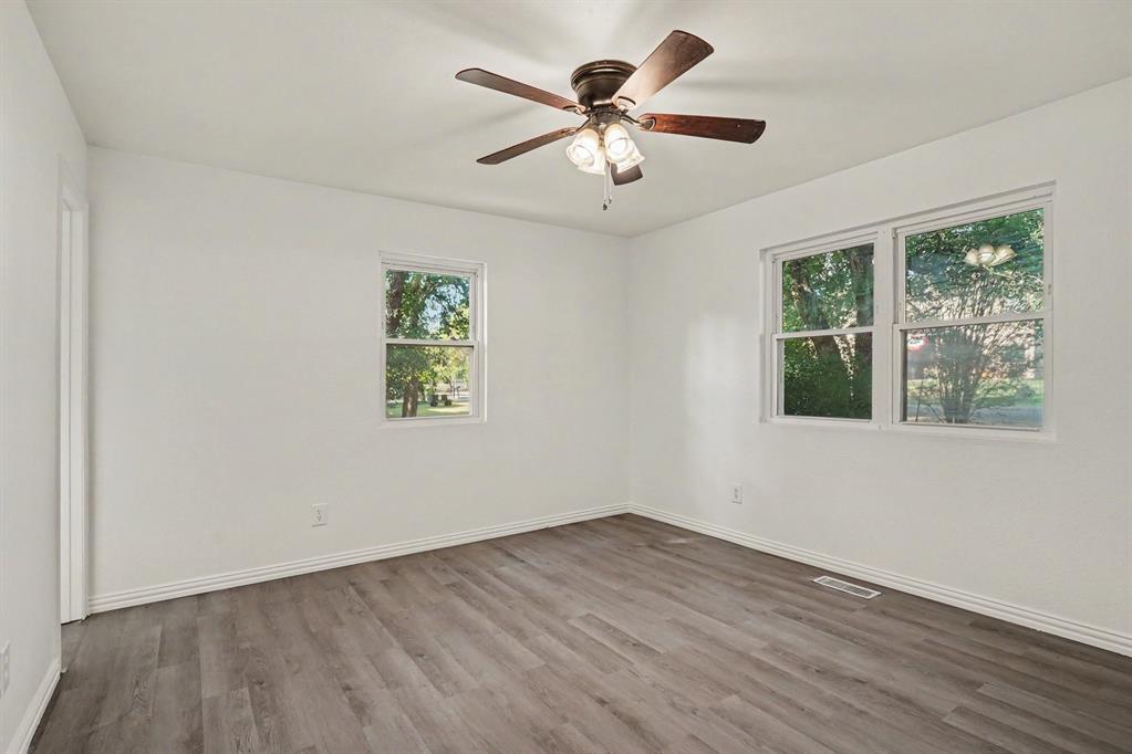 4305 Lucero Drive Property Photo 10