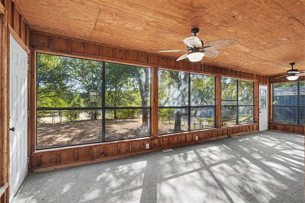 4305 Lucero Drive Property Photo 16