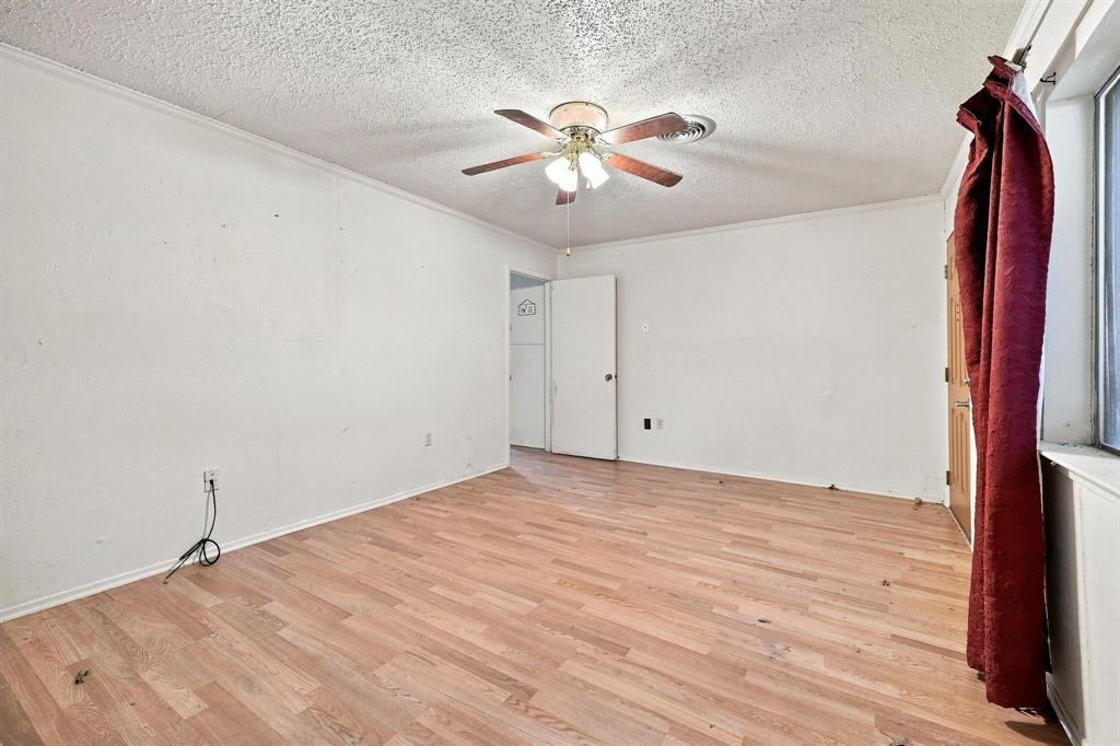 503 N College Street Property Photo 10