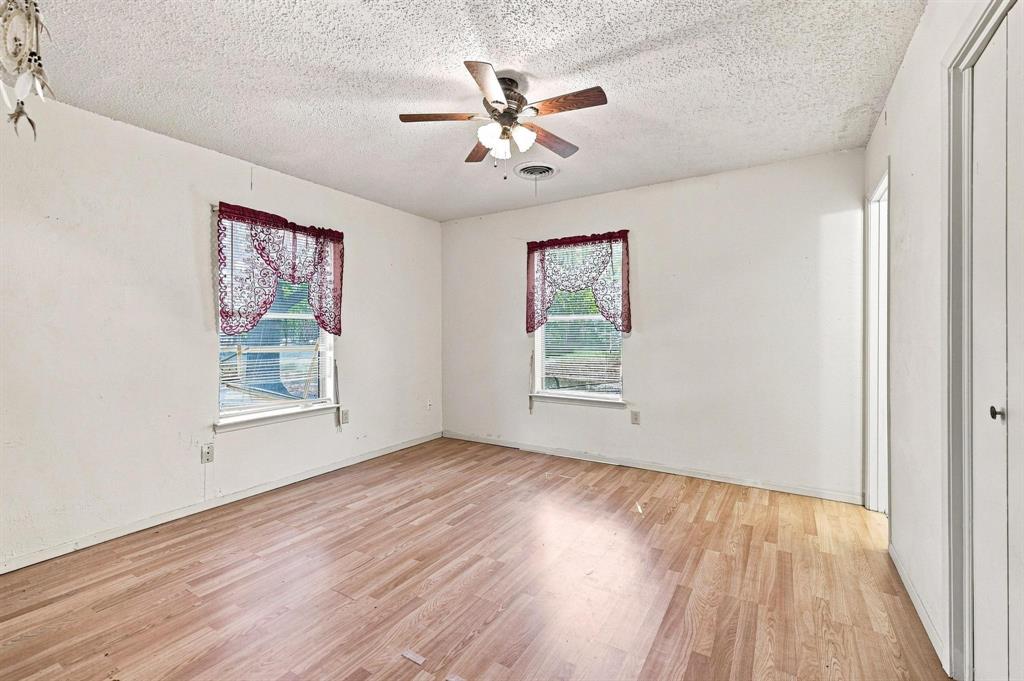 503 N College Street Property Photo 26