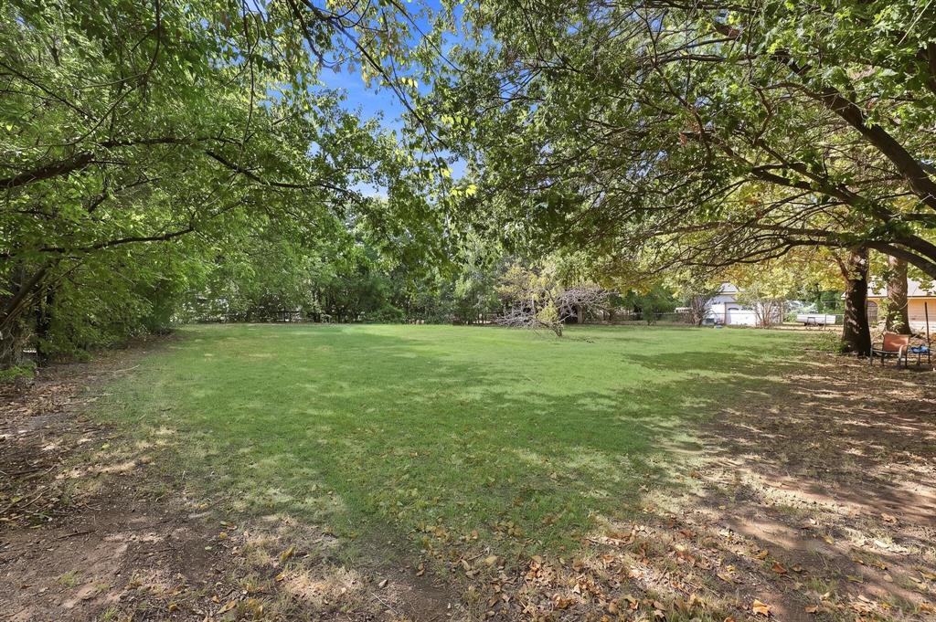 503 N College Street Property Photo 33