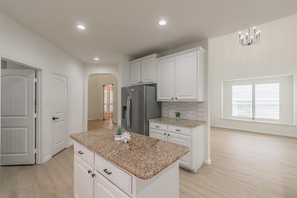 4904 Mccauley Drive Property Photo 12