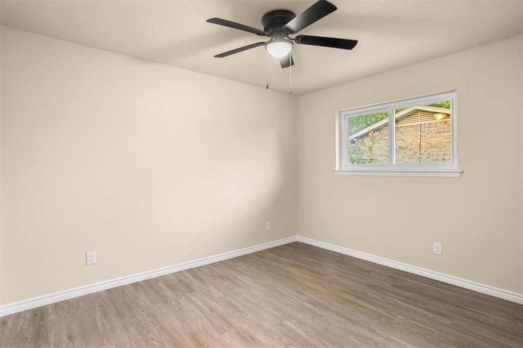 509 E Williamsburg Manor Property Photo 21