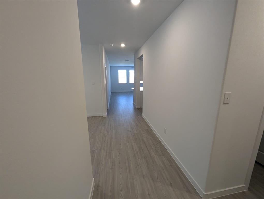 1824 White Ash Way Property Photo 7