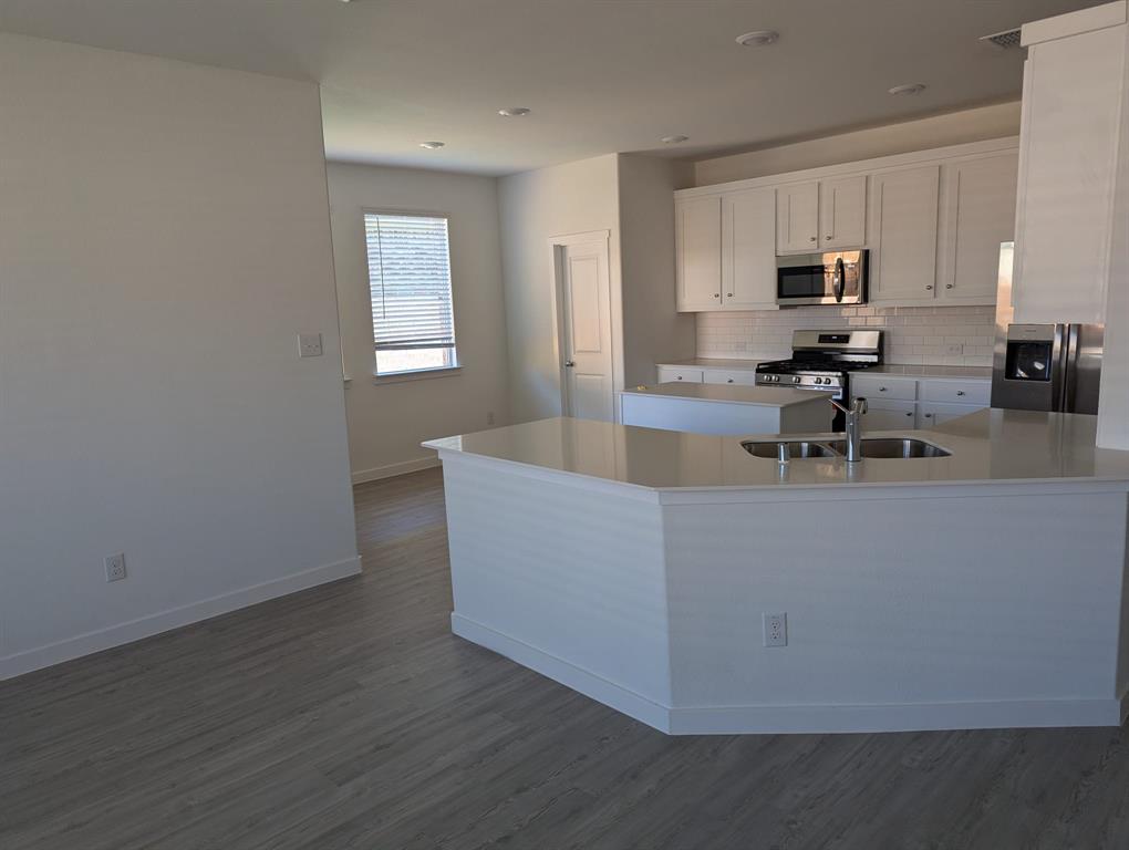 1824 White Ash Way Property Photo 10