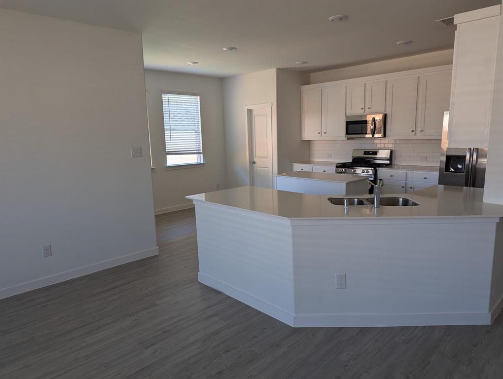 1824 White Ash Way Property Photo 12