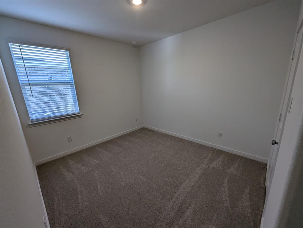 1824 White Ash Way Property Photo 29