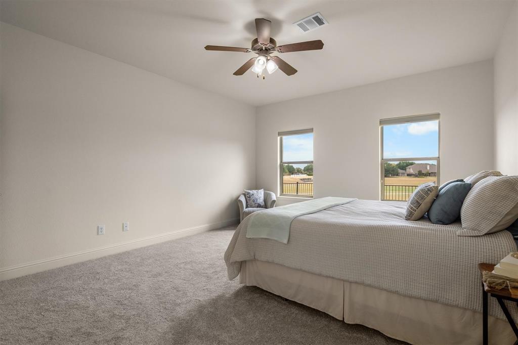 304 Creekside Trail Property Photo 22