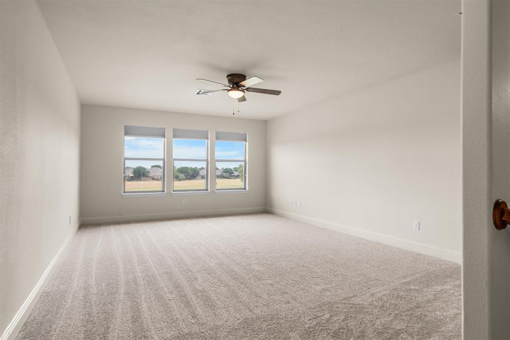 304 Creekside Trail Property Photo 26