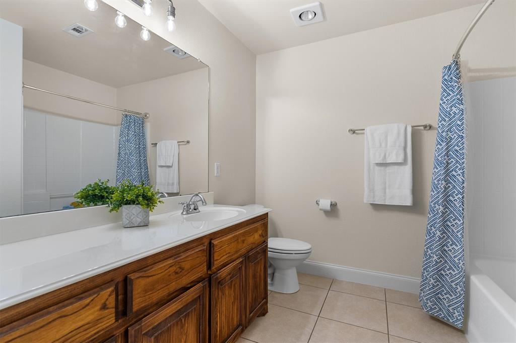 304 Creekside Trail Property Photo 29