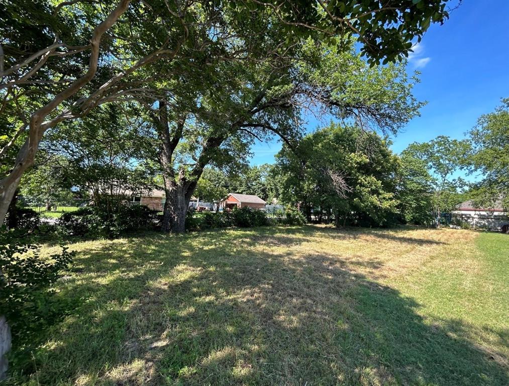 3806 Maybeth Street Property Photo 1
