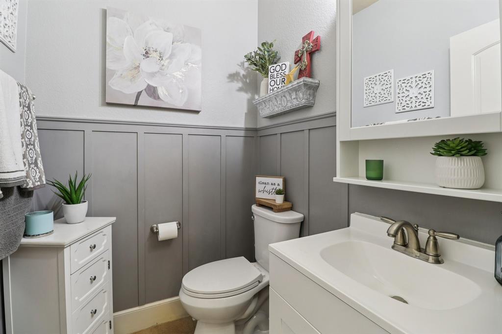 3912 Thorndale Lane Property Photo 10