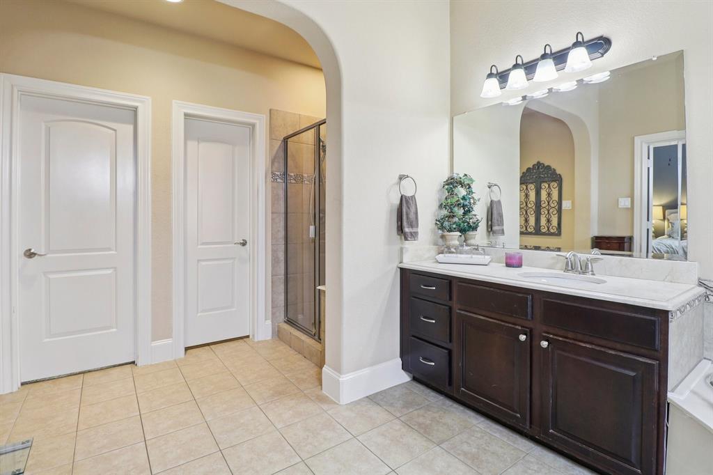 3912 Thorndale Lane Property Photo 22
