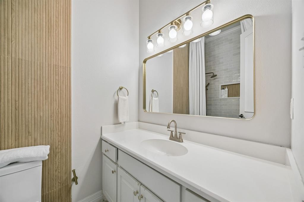 1129 Wishing Well Court Property Photo 16