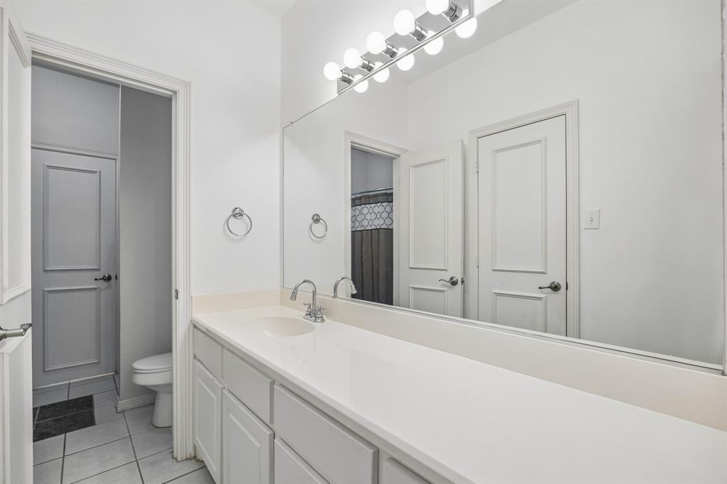 1129 Wishing Well Court Property Photo 24