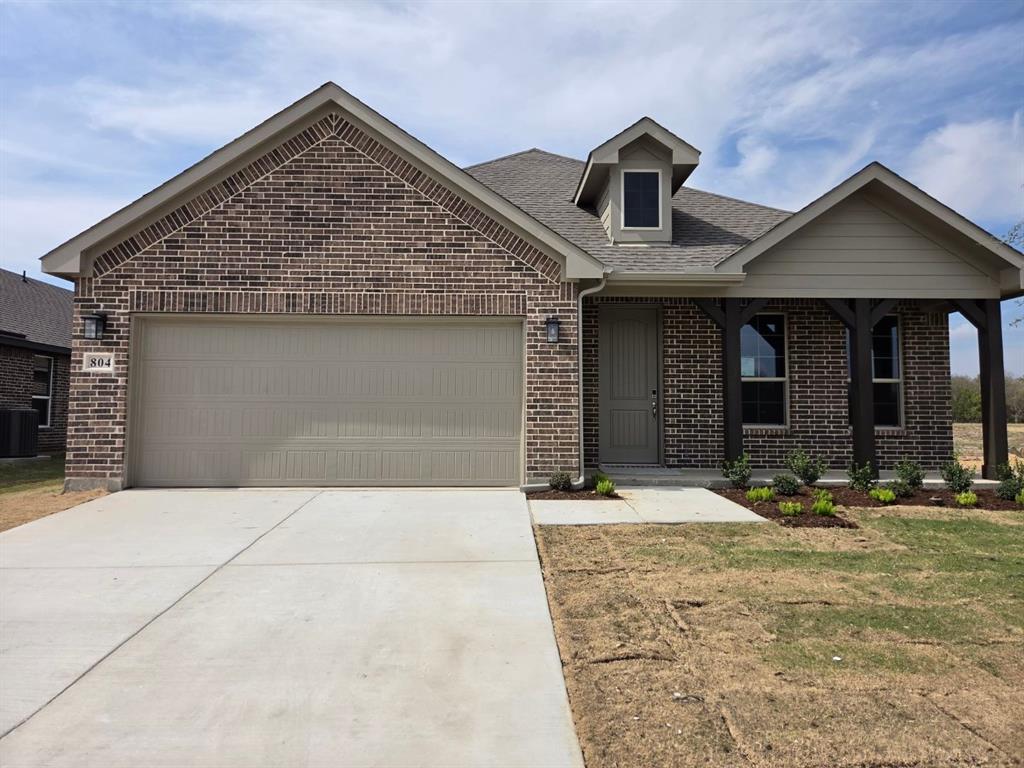 804 Silverleaf Drive Property Photo 1