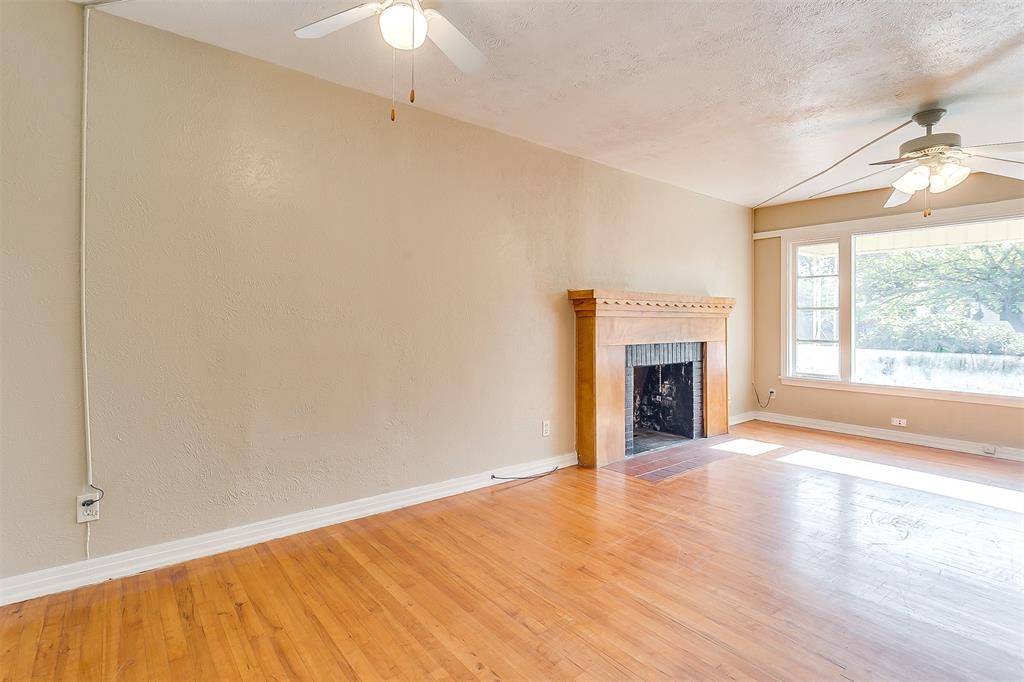 3928 Winfield Avenue Property Photo 9