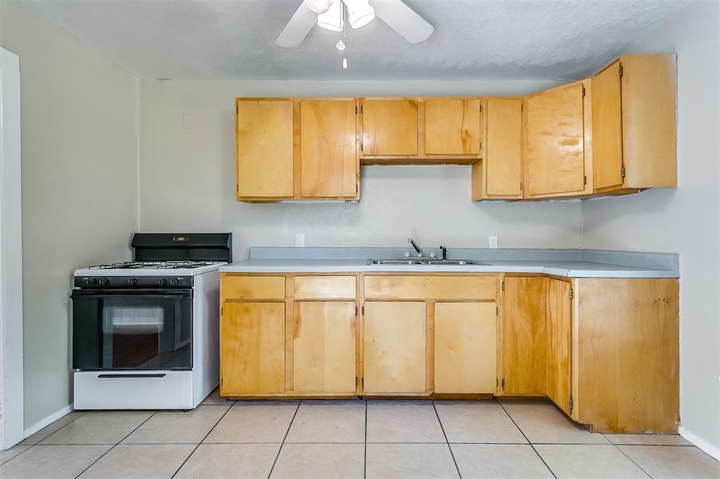 3928 Winfield Avenue Property Photo 24