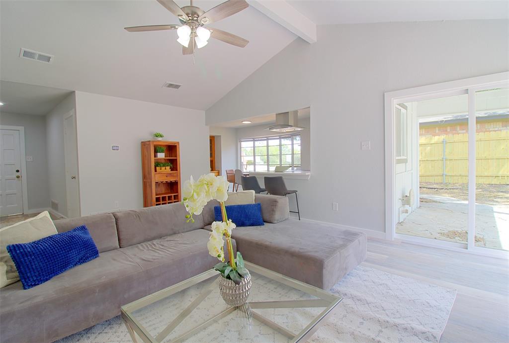 5109 Parliament Drive Property Photo 8