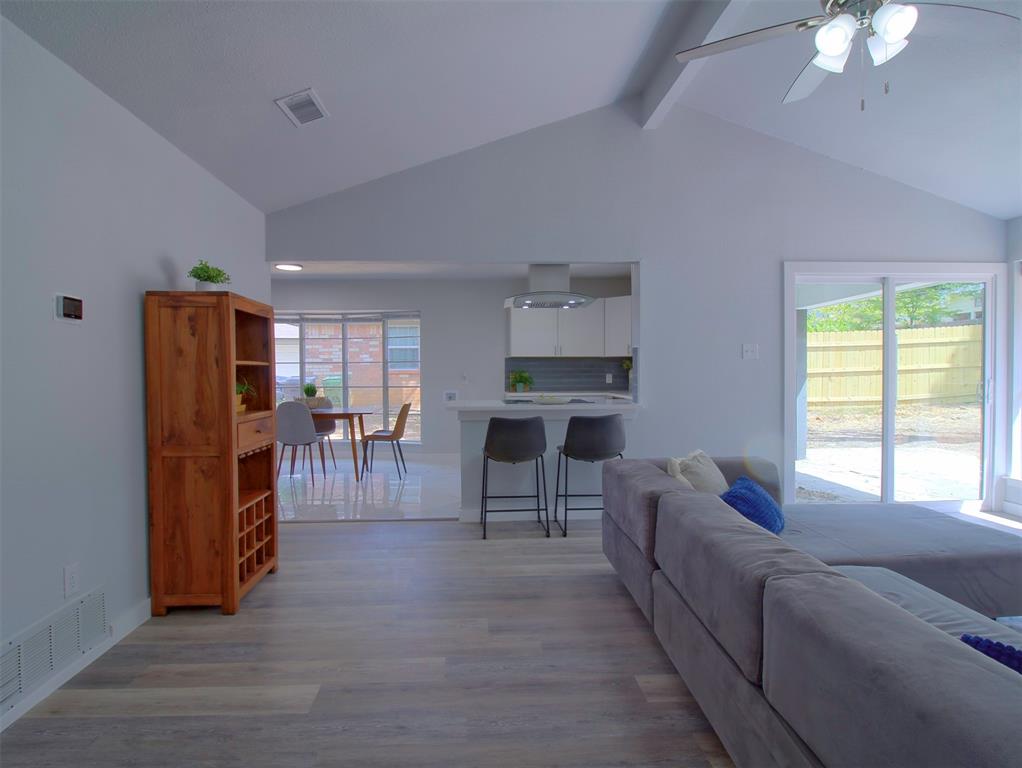 5109 Parliament Drive Property Photo 9